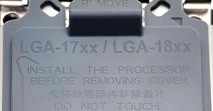 Socket LGA-18xx mới bị rò rỉ có dành cho dòng CPU 7nm sắp tới của Intel không ?