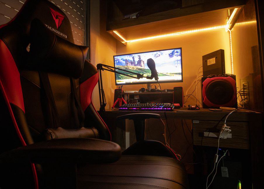 Nỗi lo của game thủ khi để dàn PC trong phòng trọ, ký túc xá